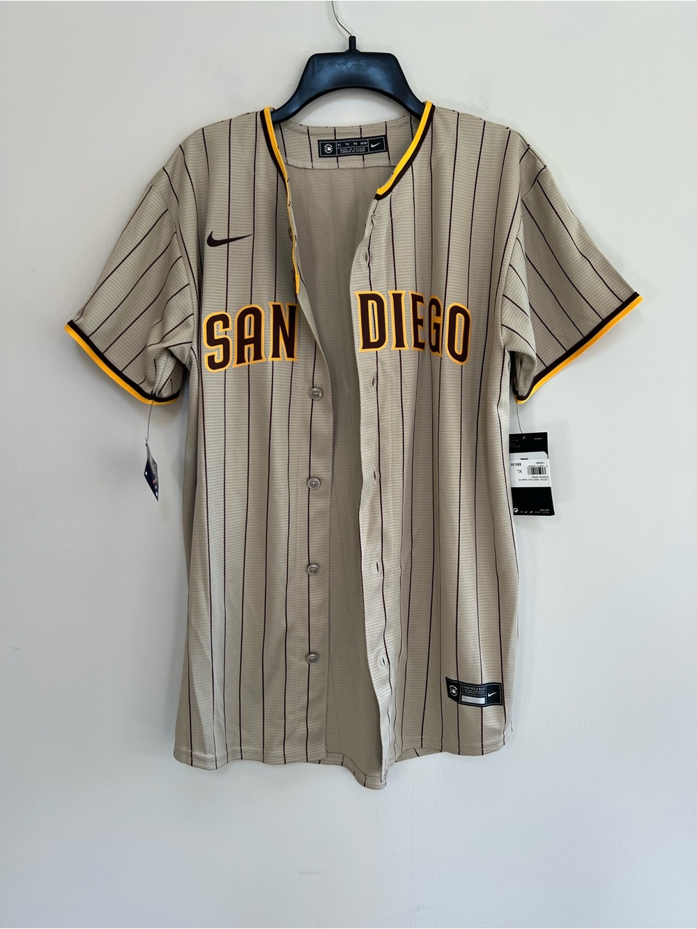 Nike NWT MLB San Diego Padres 2020 Youth Road Alt Pinstripe Jersey, Tan, XL - Picture 2 of 9